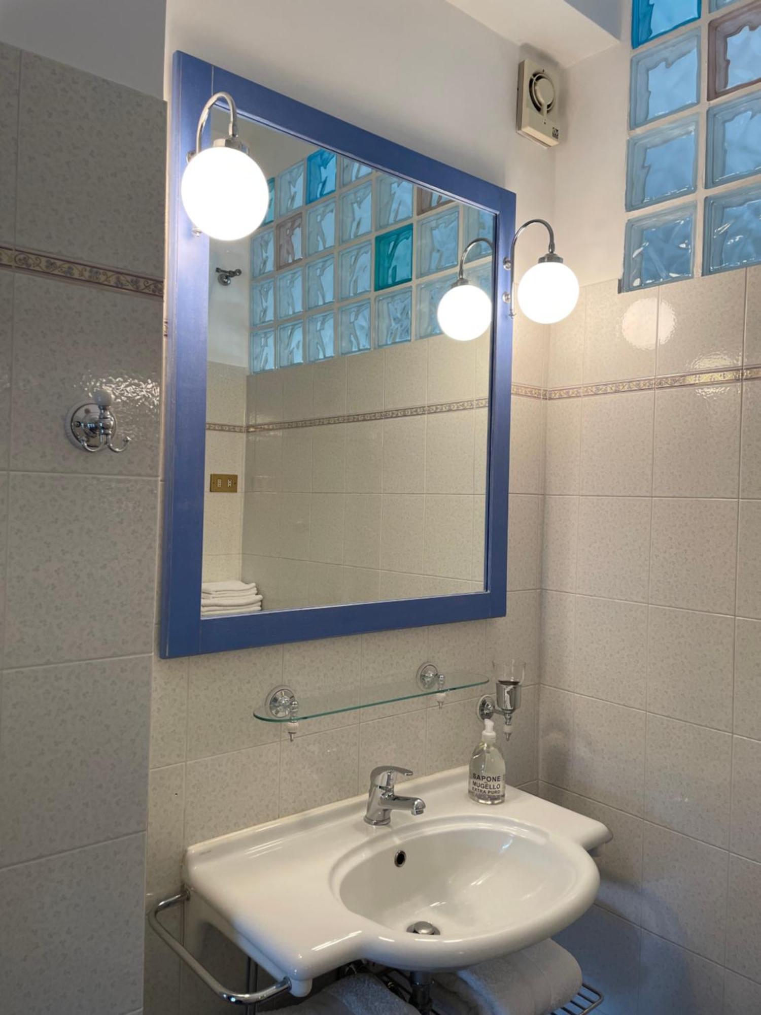 Questa Casa Non E Un Albergo Ciu-Atr 9390-9 Roma Ngoại thất bức ảnh